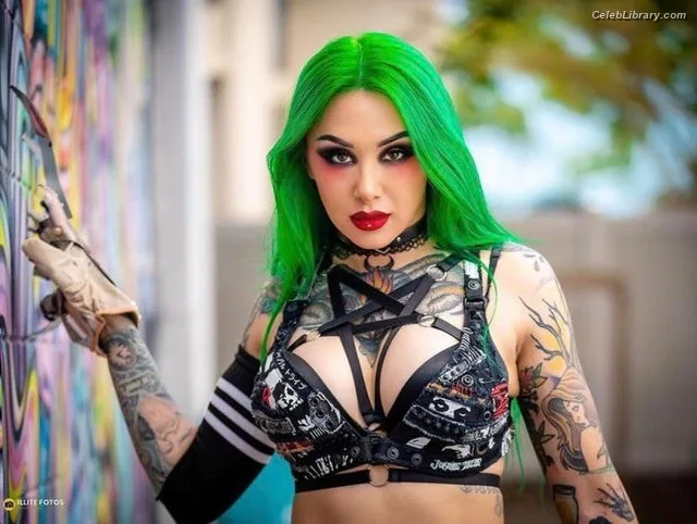 Shotzi Blackheart photo 1 of 703