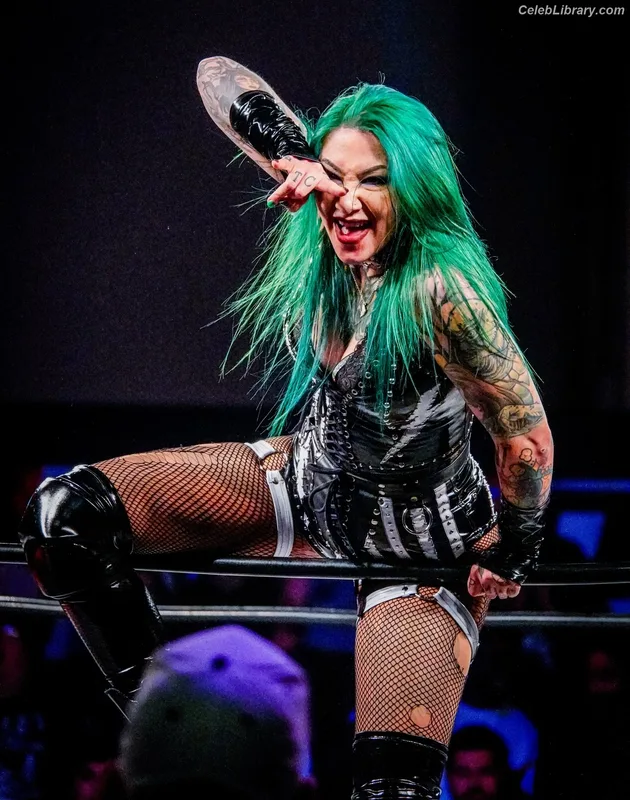 Shotzi Blackheart photo 6 of 703