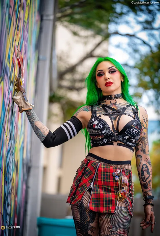 Shotzi Blackheart photo 13 of 703