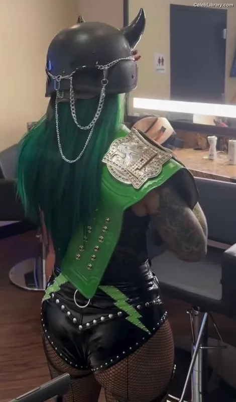 Shotzi Blackheart photo 24 of 703