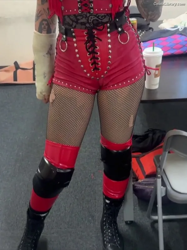 Shotzi Blackheart photo 8 of 703