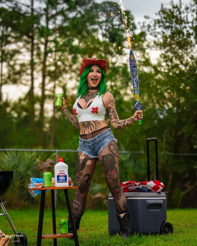 Shotzi Blackheart photo 2 of 703
