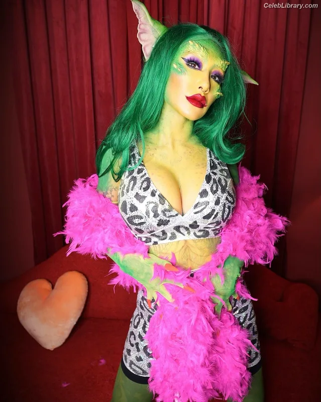 Shotzi Blackheart photo 6 of 703