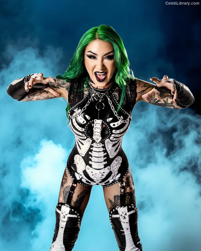 Shotzi Blackheart photo 17 of 703