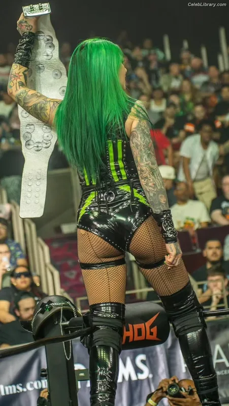 Shotzi Blackheart photo 11 of 703