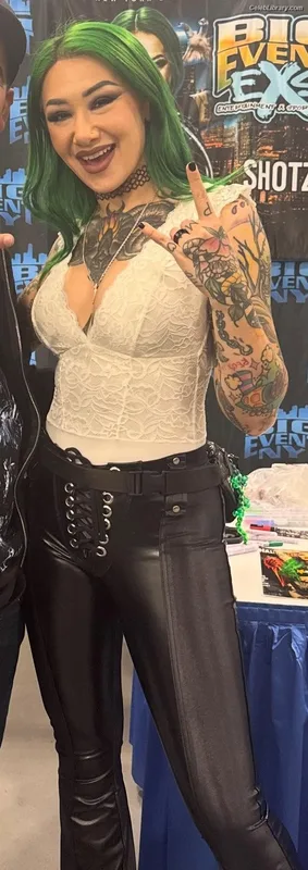 Shotzi Blackheart photo 17 of 703