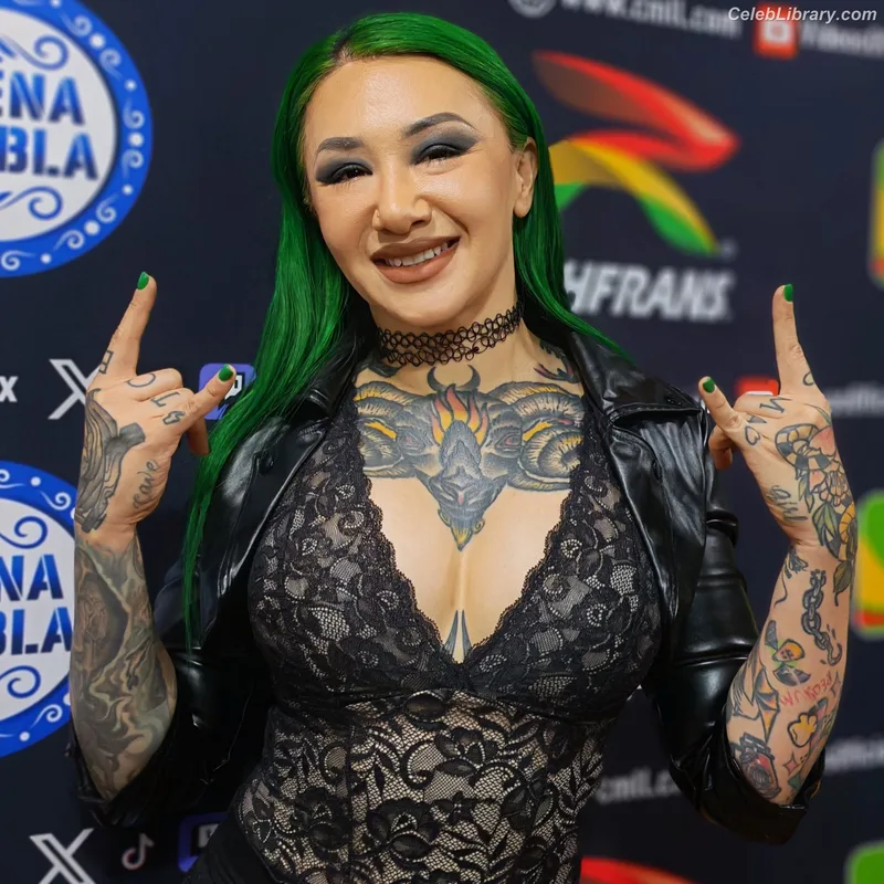 Shotzi Blackheart photo 13 of 703