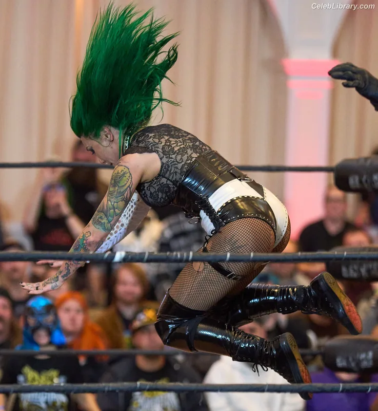 Shotzi Blackheart photo 10 of 703