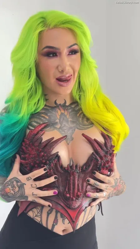 Shotzi Blackheart photo 8 of 703