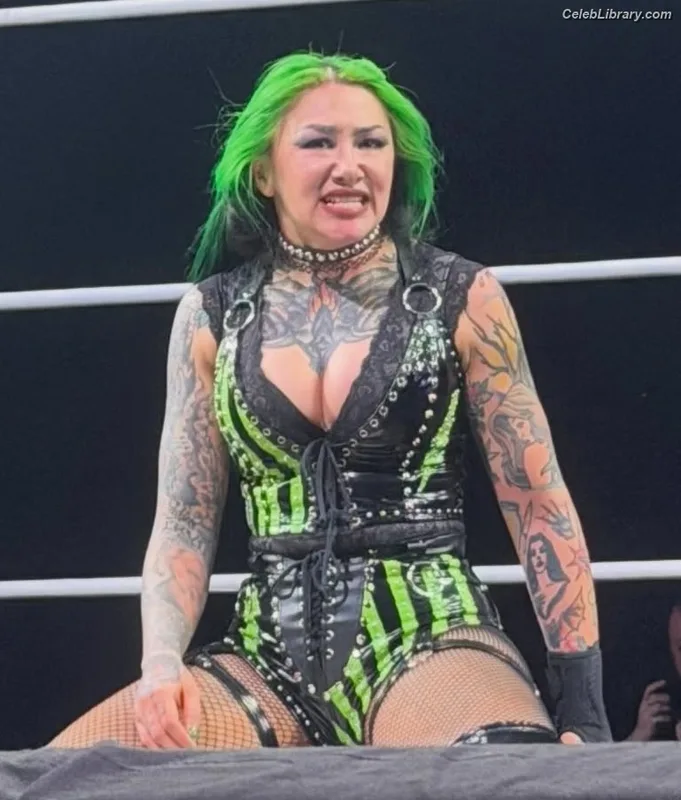 Shotzi Blackheart photo 19 of 703