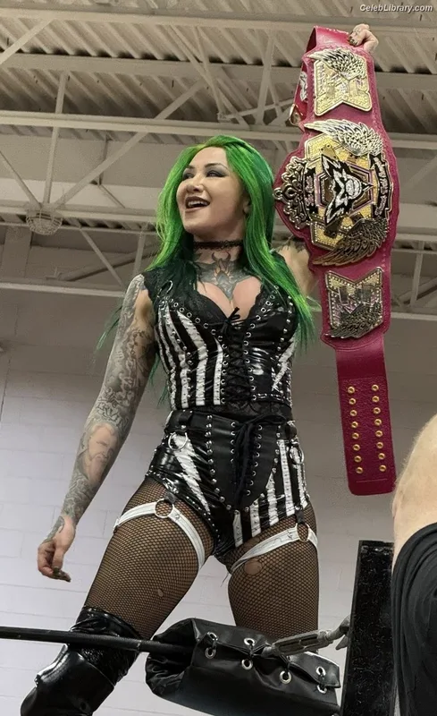 Shotzi Blackheart photo 23 of 703