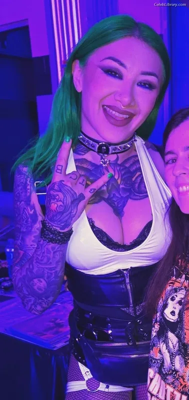 Shotzi Blackheart photo 2 of 703