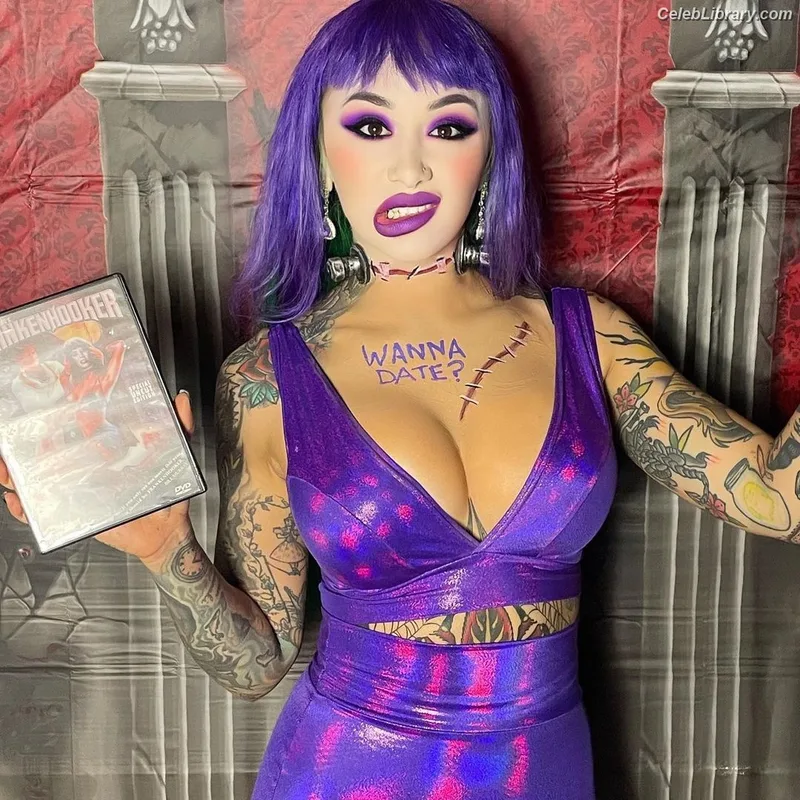 Shotzi Blackheart photo 8 of 703