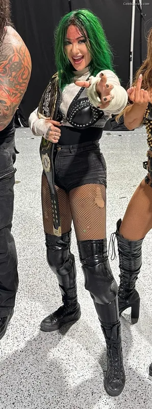 Shotzi Blackheart photo 10 of 703