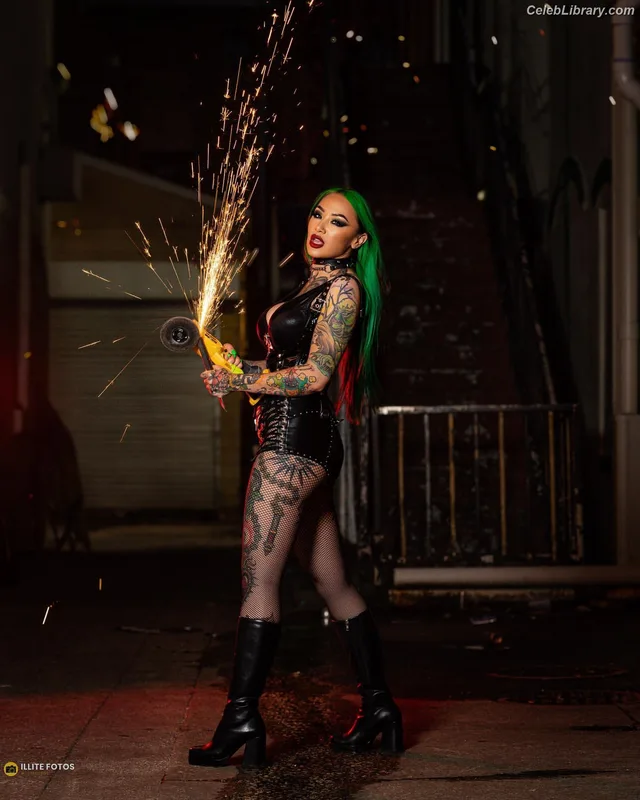 Shotzi Blackheart photo 9 of 703