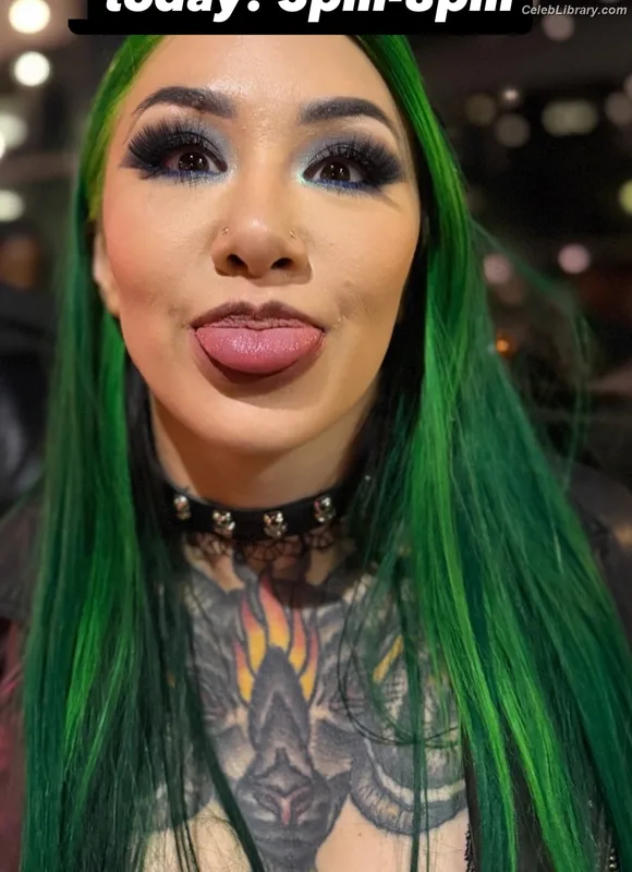 Shotzi Blackheart photo 10 of 703