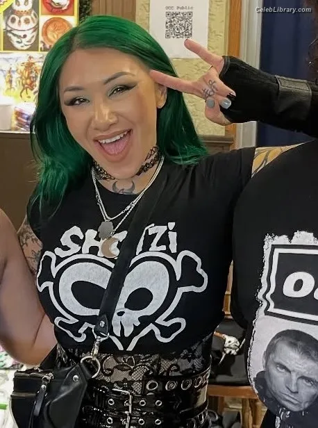 Shotzi Blackheart photo 14 of 703