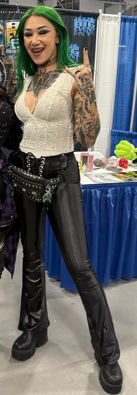 Shotzi Blackheart photo 20 of 703