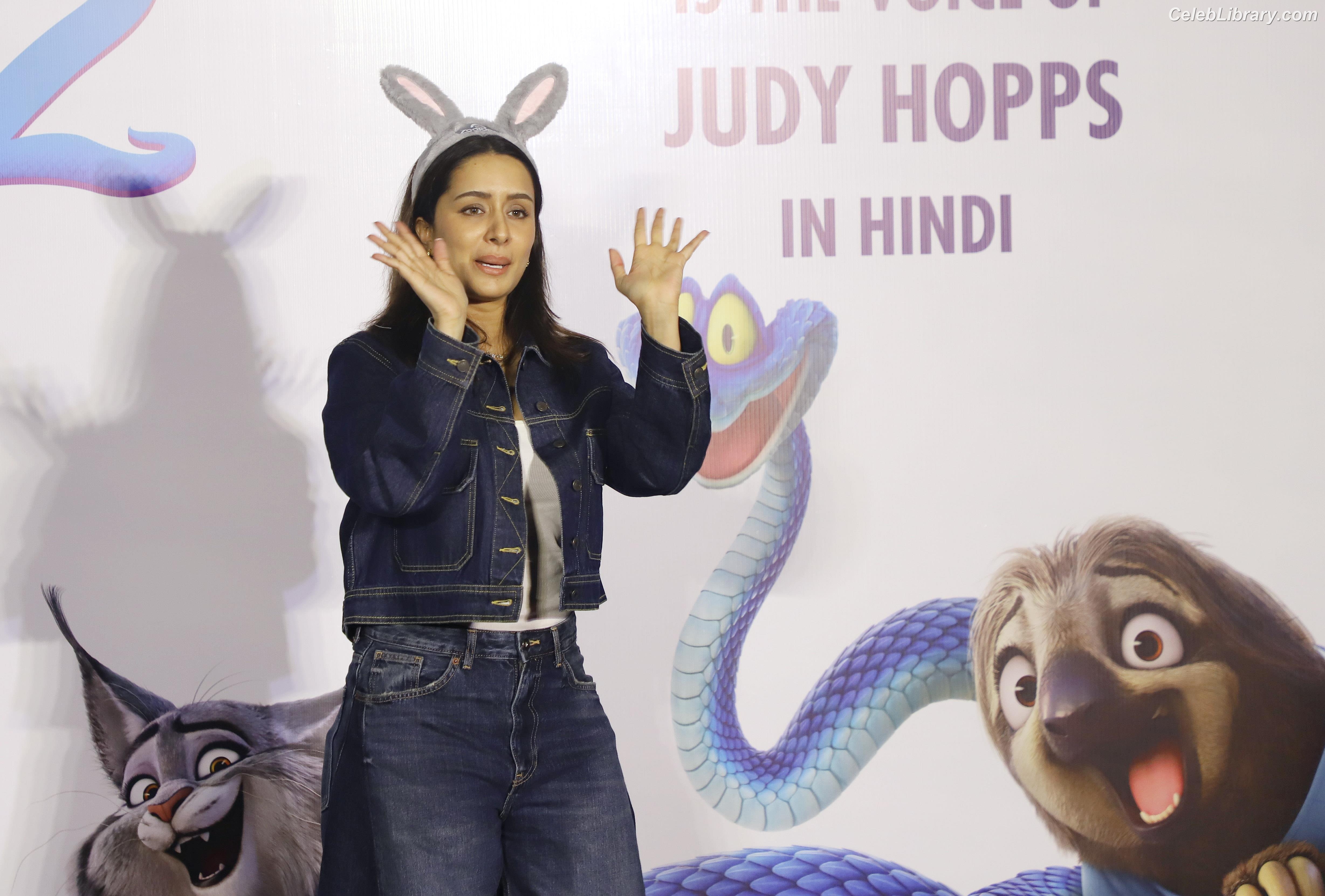 Shraddha Kapoor photo 13 of 54