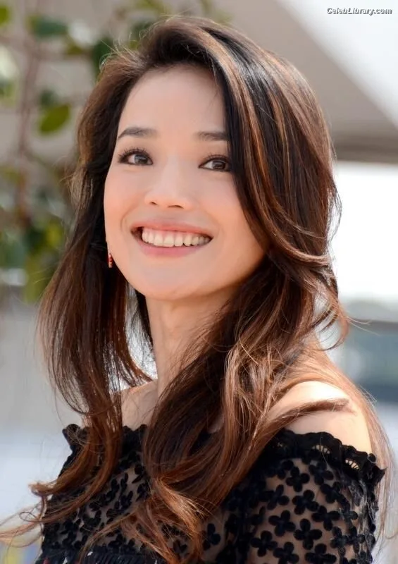 Shu Qi photo 3 of 27