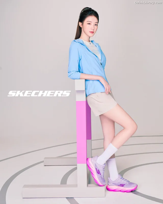 Shuhua (Yeh Shuhua) (G)-IDLE) [i-dle] photo 13 of 115