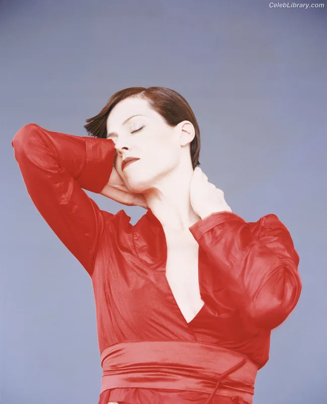 Sigourney Weaver photo 2 of 68