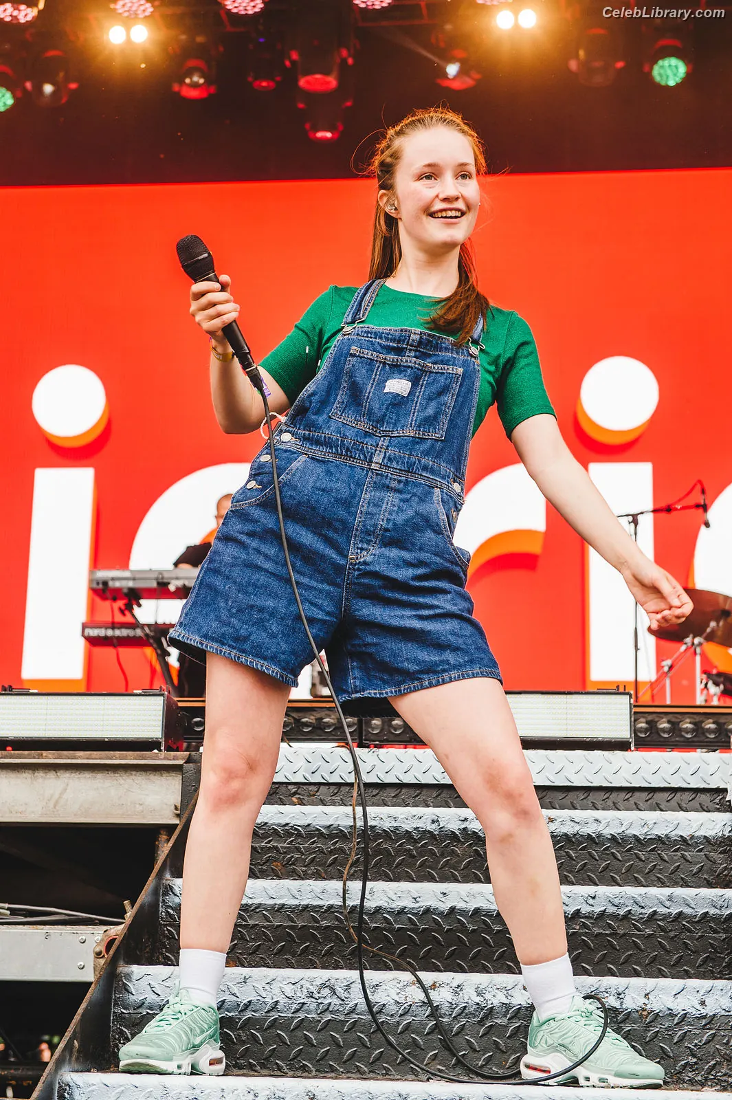 Sigrid Solbakk Raabe photo 4 of 616