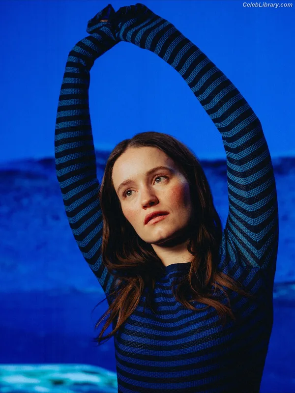 Sigrid Solbakk Raabe photo 8 of 599