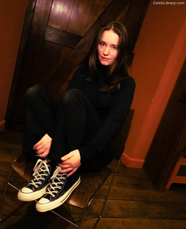 Sigrid Solbakk Raabe photo 13 of 599