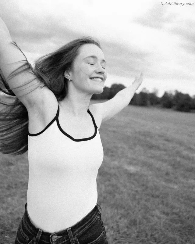 Sigrid Solbakk Raabe photo 15 of 599