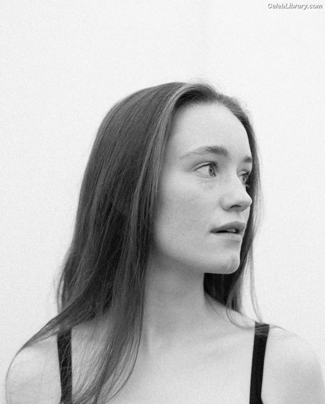Sigrid Solbakk Raabe photo 11 of 599