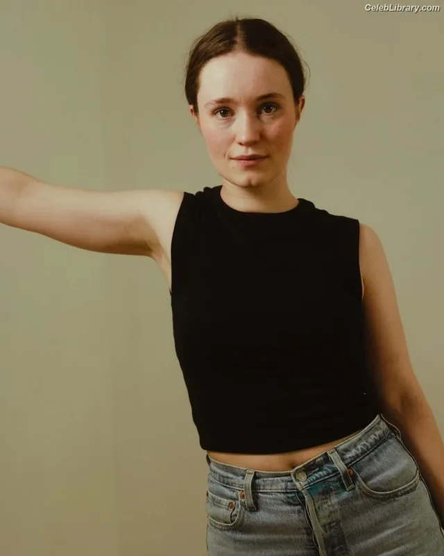 Sigrid Solbakk Raabe photo 8 of 599