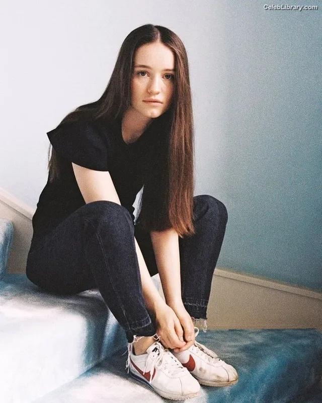 Sigrid Solbakk Raabe photo 17 of 599
