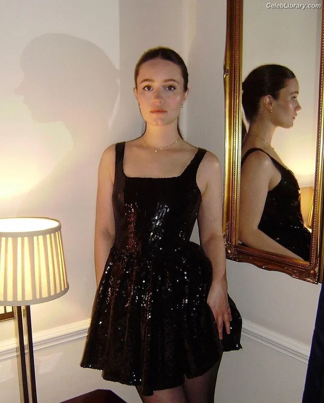 Sigrid Solbakk Raabe photo 20 of 599