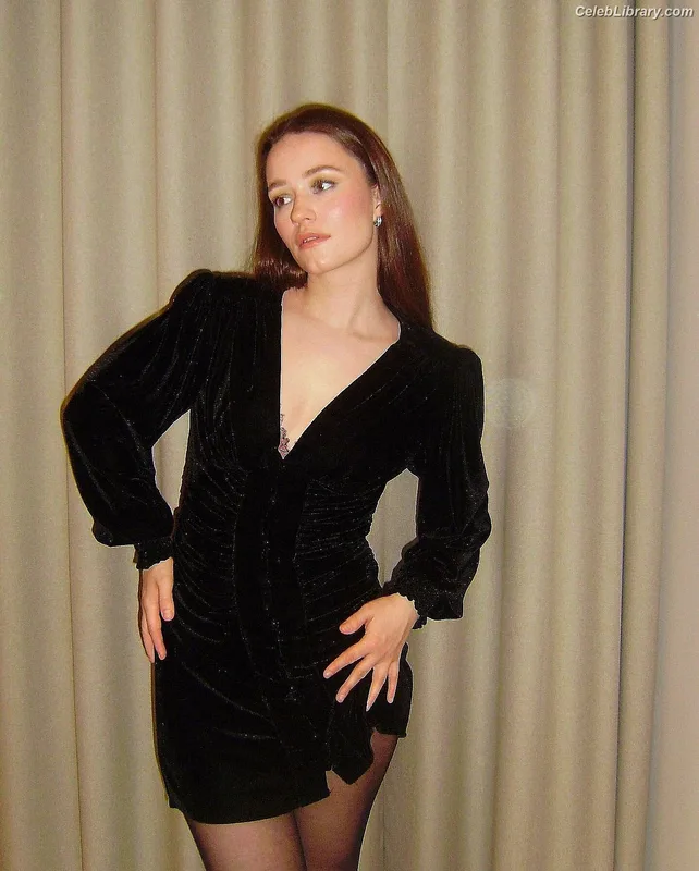 Sigrid Solbakk Raabe photo 21 of 599