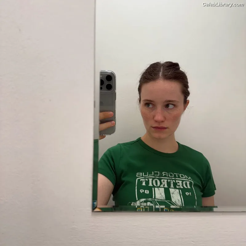 Sigrid Solbakk Raabe photo 11 of 599