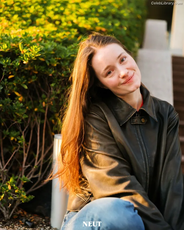 Sigrid Solbakk Raabe photo 18 of 599