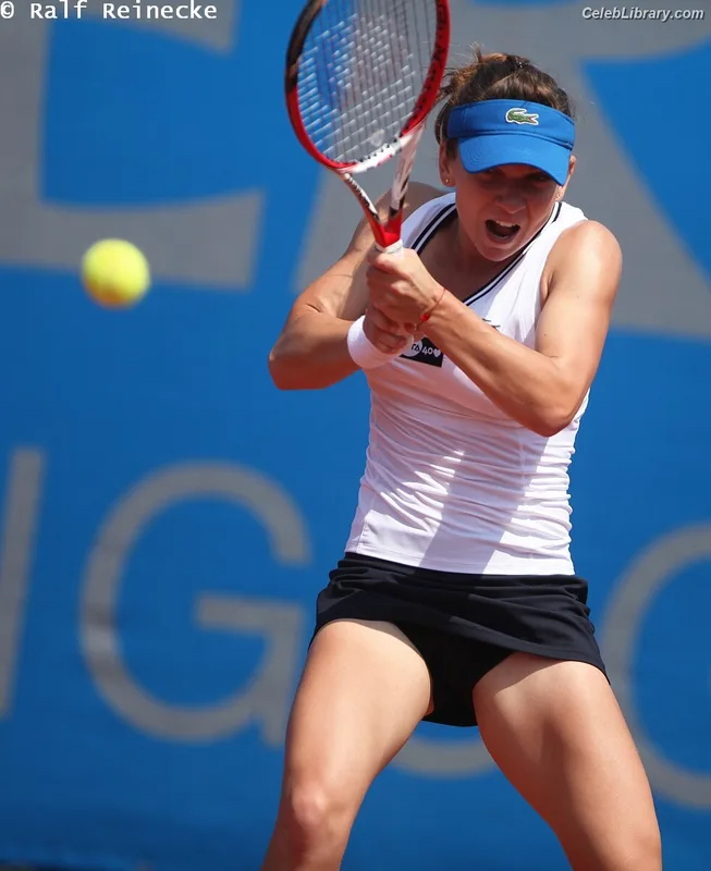 Simona Halep photo 1 of 114