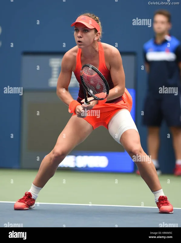 Simona Halep photo 8 of 114