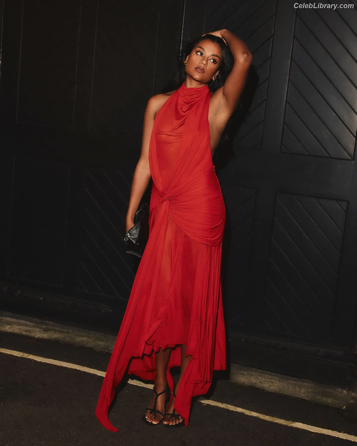 Simone Ashley photo 24 of 417