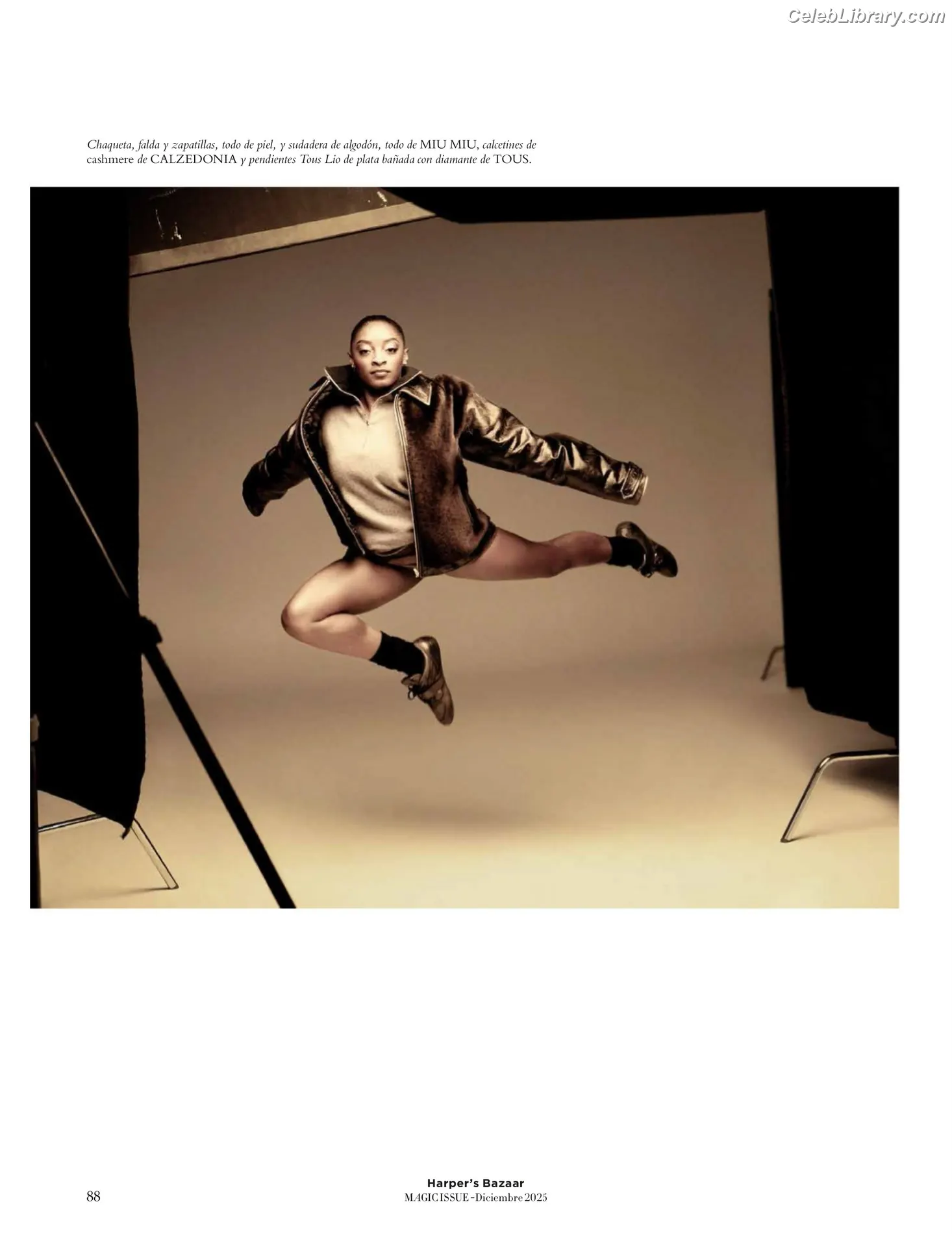 Simone Biles photo 19 of 259