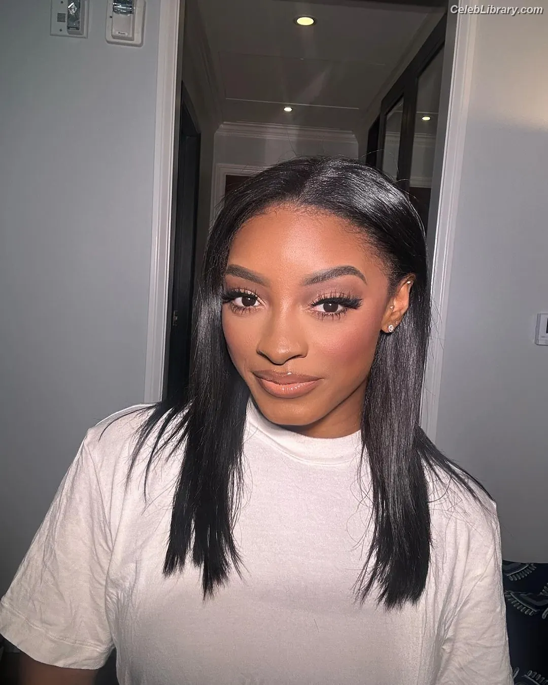 Simone Biles photo 6 of 259