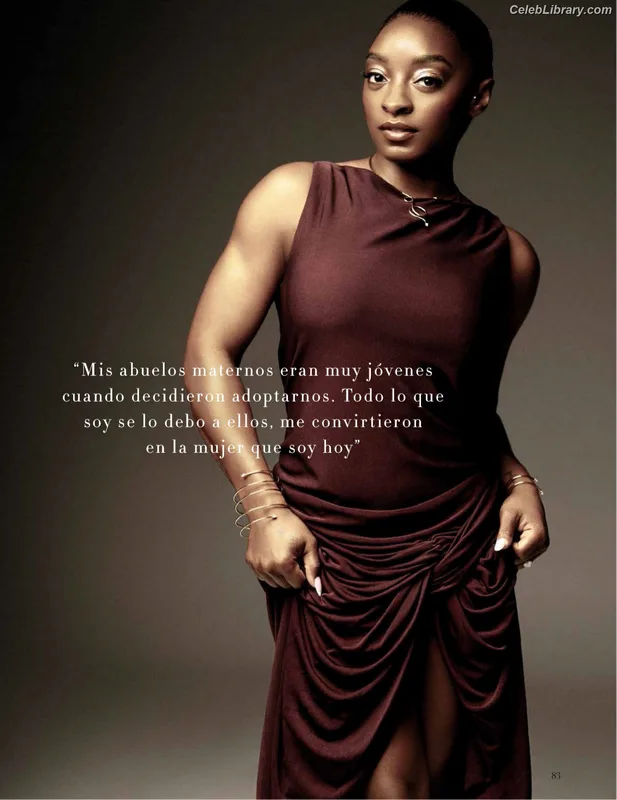 Simone Biles photo 24 of 260