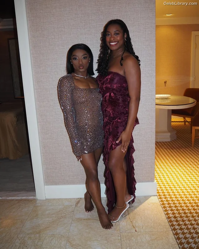 Simone Biles photo 24 of 260