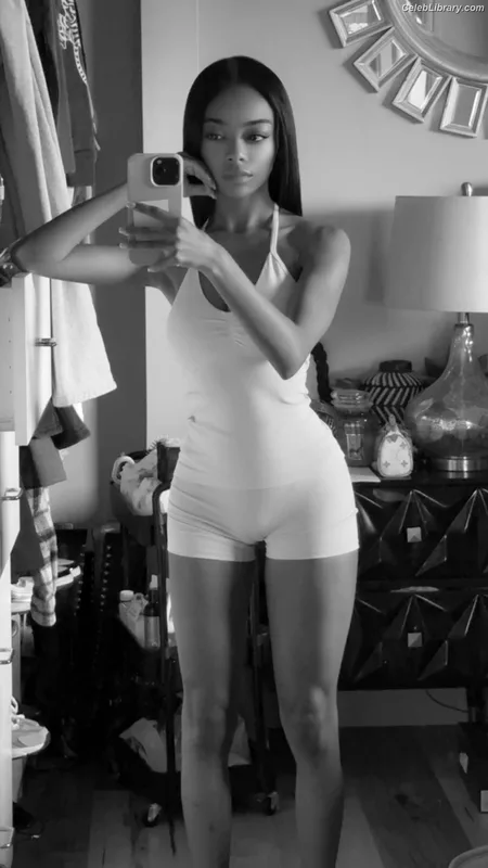 Skai Jackson photo 11 of 274