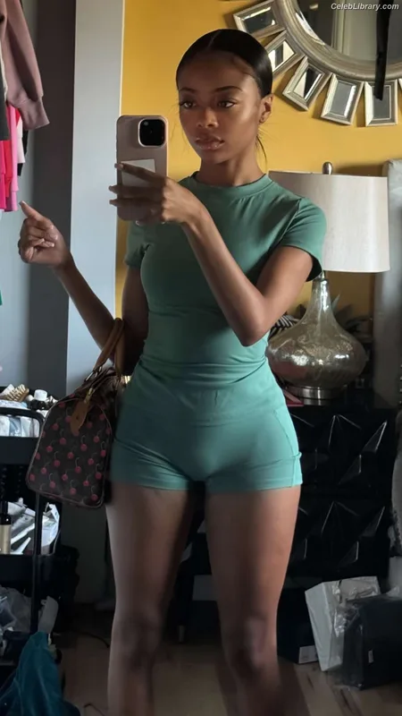 Skai Jackson photo 16 of 274