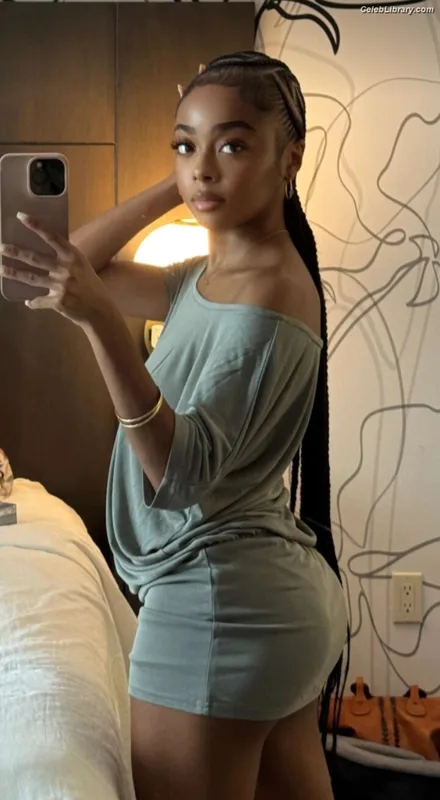 Skai Jackson photo 6 of 274