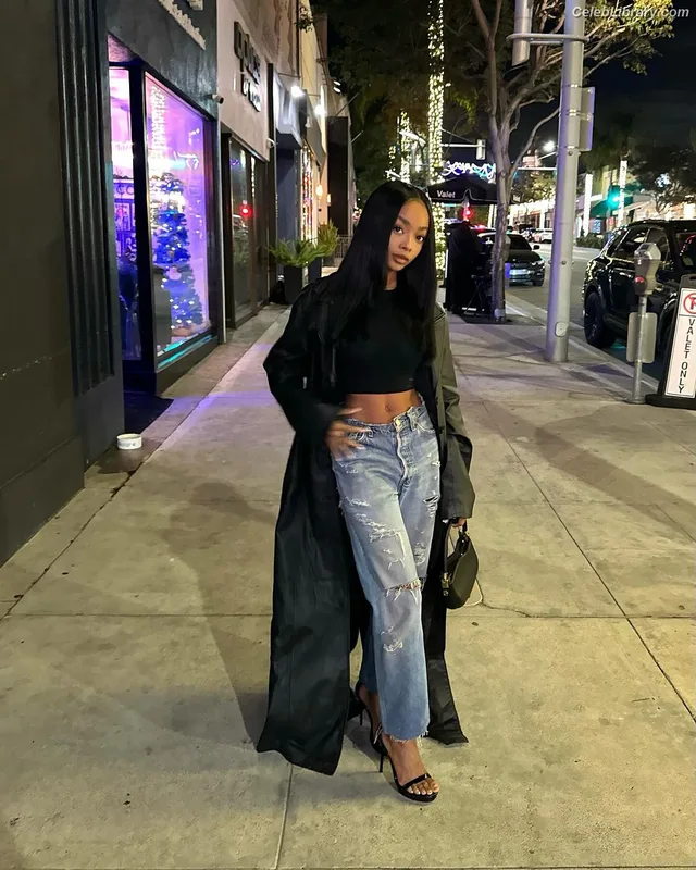 Skai Jackson photo 7 of 274