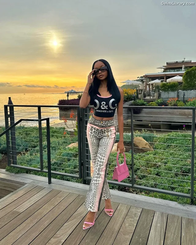 Skai Jackson photo 10 of 274
