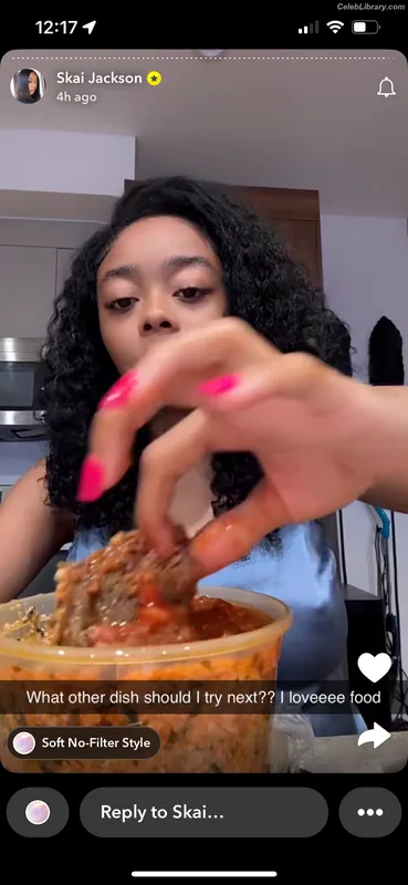 Skai Jackson photo 6 of 274